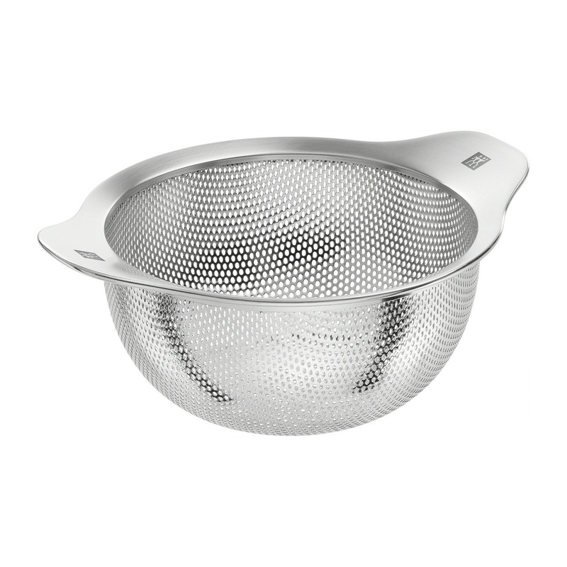 Accessories  – 6.2″ 18/10 Stainless Steel Strainer – Small