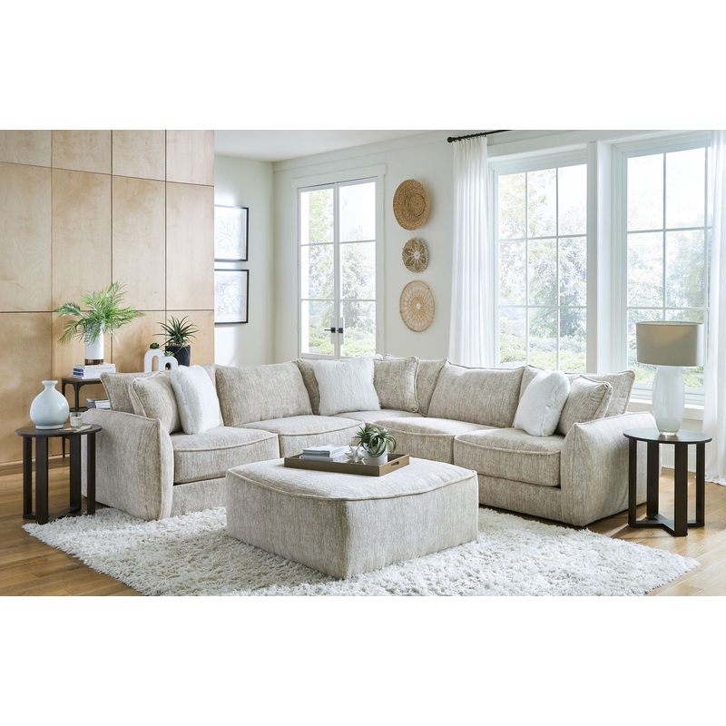 Bucktown – Sofa & Cocktail Ottoman