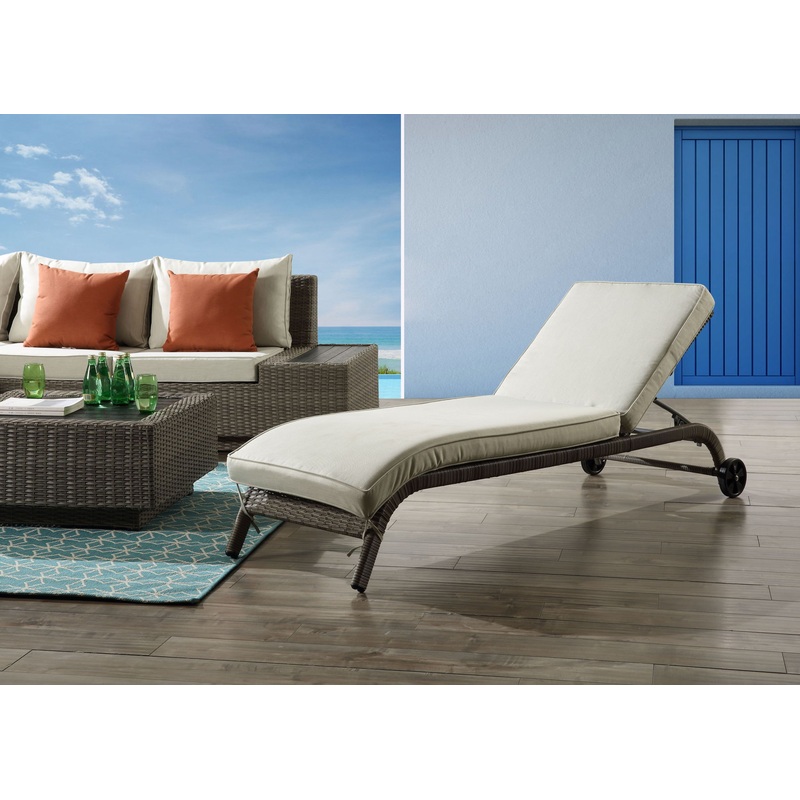 Salena – Patio Sun Lounge – Beige / Gray