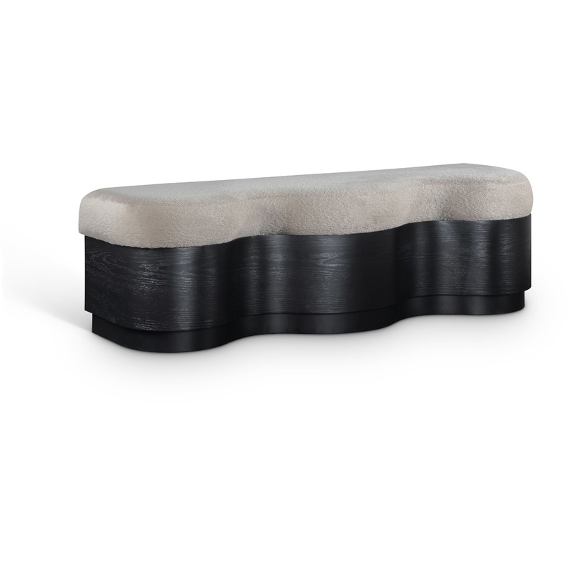 Savoy – Bench With Black Base