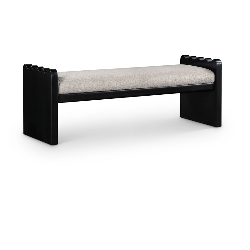 Sonia – Bench With Black Base
