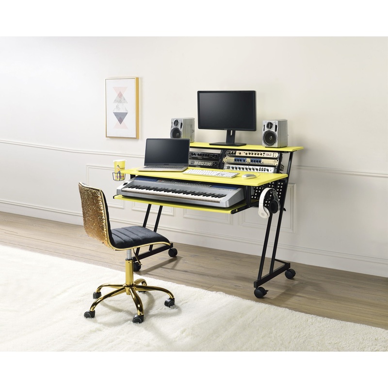 Suitor – Music Recording Studio Desk – Black / Yellow