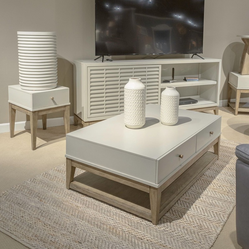 Berkley Square – Table