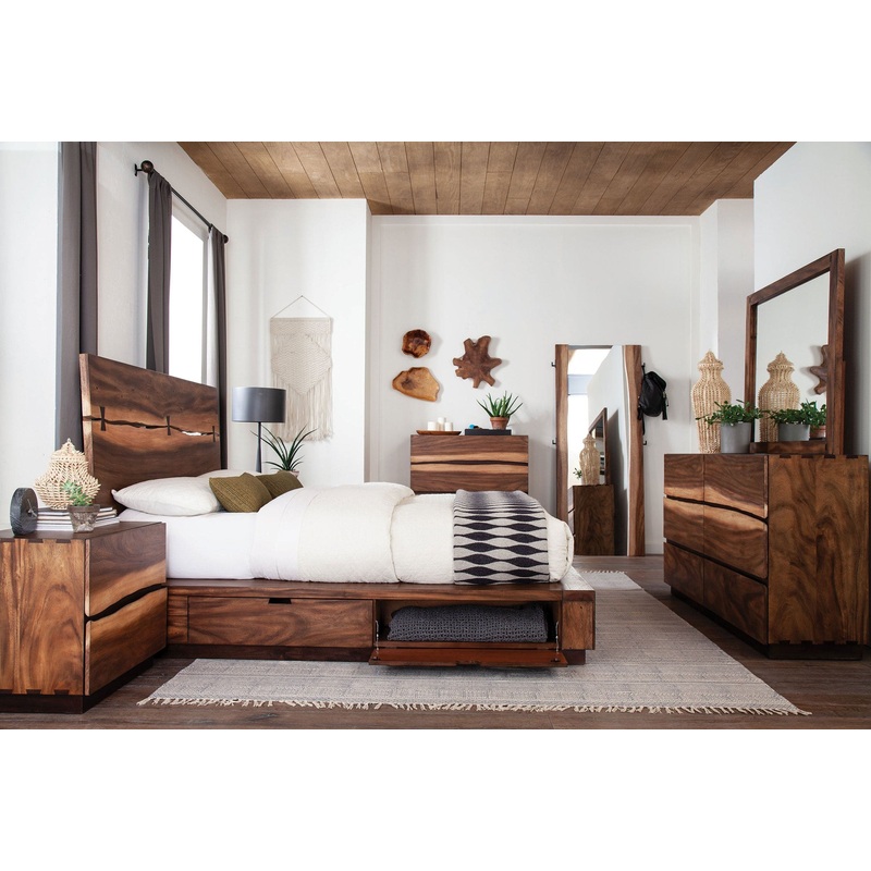 Winslow 4-piece Eastern King Bedroom Set Smokey Walnut