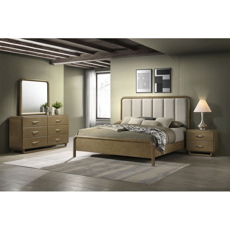 Amsbury 4-piece Eastern King Bedroom Set Nutmeg